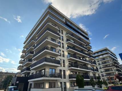 M2 z balkonem przy parku Poniatowskiego