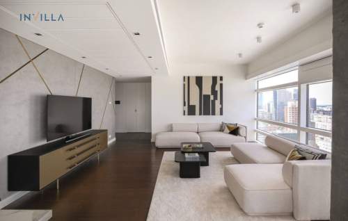 Luksusowy apartament z widokiem, Złota 44