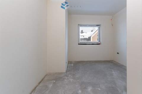 Nowe mieszkanie na parterze z balkonem