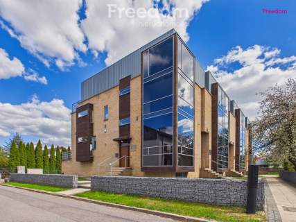 Nowoczesny segment-5 pokoi-Józefów-Radom-250m2