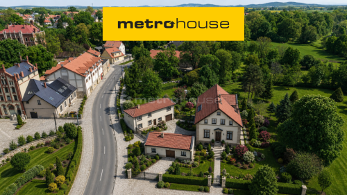 Dom na sprzedaż, 540 m2, Jawor
