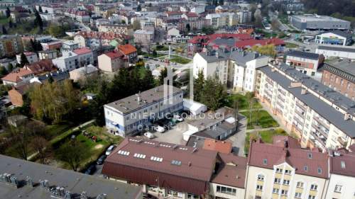 BUDYNEK BIUROWY W CENTRUM GORLIC, UL. BIECKA