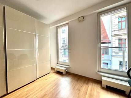 Wynajmę lokal usługowo- biurowy w Centrum Wrocławia, 79m2