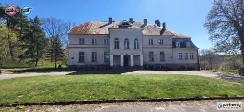 Pałac z XVIII wieku w Gostkowie koło Bytowa