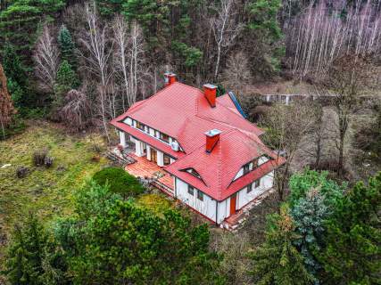 Strzeniówka dom 250 m2 do własnej aranżacji.