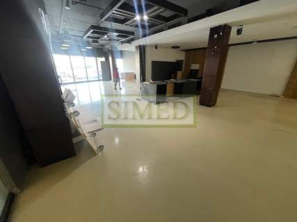 Showroom,parter,witryny,wys.3,5m,klima,wentylacja