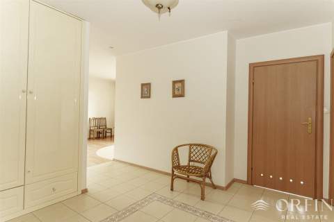 Przestronny apartament 4-pokojowy blisko morza   G