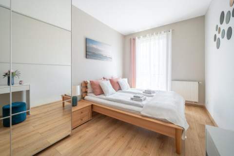 Apartament z 1 sypialnią, Długa Grobla 8/22