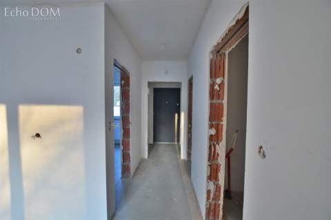 3 POKOJE OGRÓDEK 2x m-ce postojowe LIBERTÓW