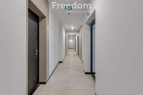Dwa pokoje 35 m2 Duża loggia Garaż
