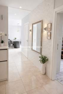 4 pok.mieszkanie 90m2,ogródek.garaż,m.postojowe