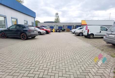 Lokal usługowo-magazynowy, ogrzewany, z parkingiem