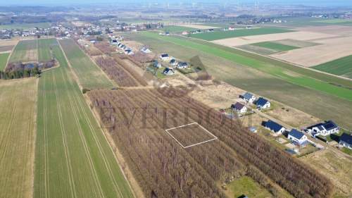 Działka w Darzlubiu 6km od Pucka media WZ 1040 m2