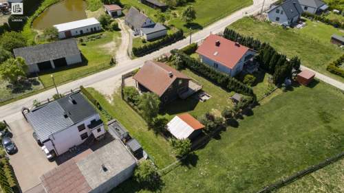 Dom w okolicy Kartuz z zadbanym ogrodem