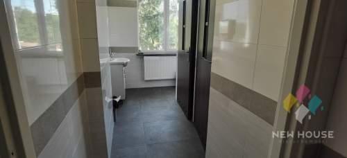 Biuro do wynajęcia, budynek po remoncie