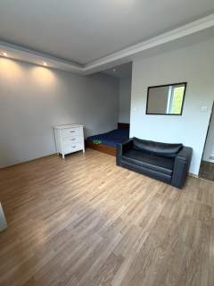 Przytulne studio obok metra