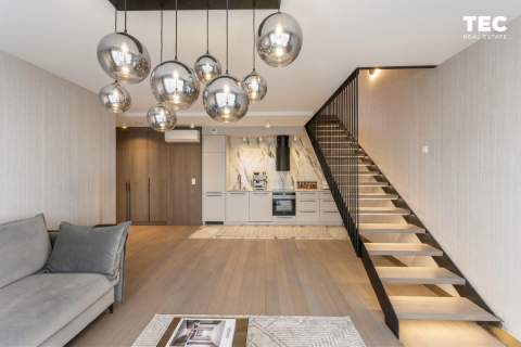 Dwupoziomowy apartament z widokiem na Wawel