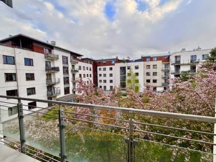 Cichy apartament , 3-pokoje z garderobą, 2xparking