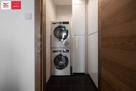 Apartament 90 m , 2 balkony, widok na Zatokę