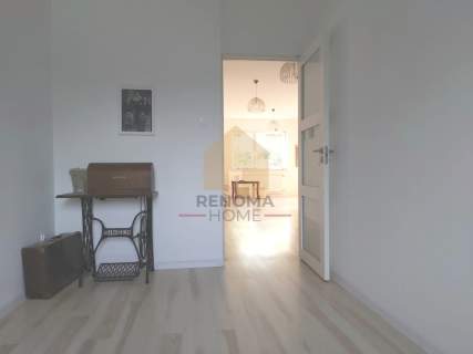 Apartamentowiec z 2013/63m2/3 pok/1 piętro/balkon