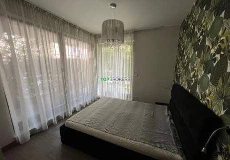 Komfortowe 5 pokoi, ogródek, 2 garaże
