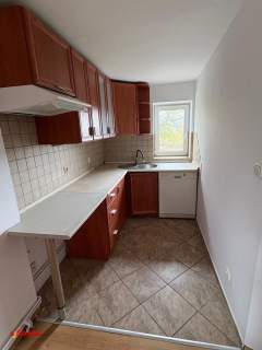 Bezczynszowe mieszkanie 3-pokojowe 47,86m2 w centrum Kępna