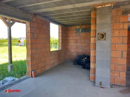KROBIA DOM 158 M2 z garażem i dużą działką 1582 M2