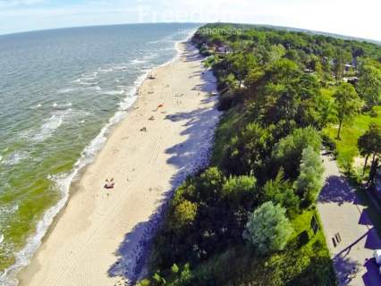 Inwestycyjna działka z WZ blisko plaży w Rewalu.