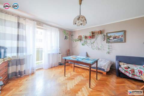 3 pokoje na Chełmie, słoneczne mieszkanie 66 m2