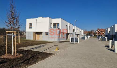 Wysoka zabudowa szeregowa 3 pokoje z tarasem 73 m2 stan deweloperski