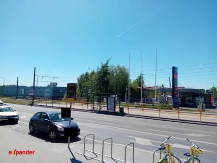 Działka Usługowa przy C. Handlowym i Stacji Paliw