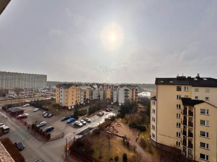  Na sprzedaż, 3 pokoje - 64 m winda, Na Skarpie.