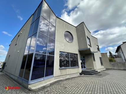 Uniwersalny obiekt produkcyjno-magazynowy