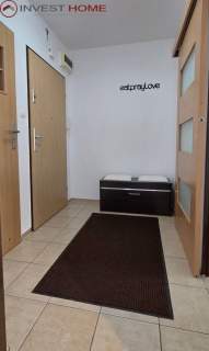 Koszarowa 17 blok, piwnica, balkon