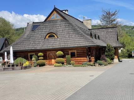 Obiekt na sprzedaż, 826,49 m2, Zawoja