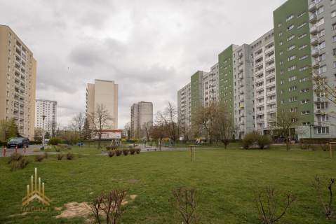 2 pokoje po remoncie przy Metrze Kondratowicza