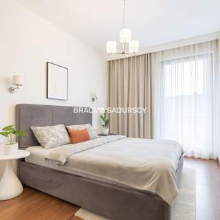 Wygodny elegancki apartament w centrum.
