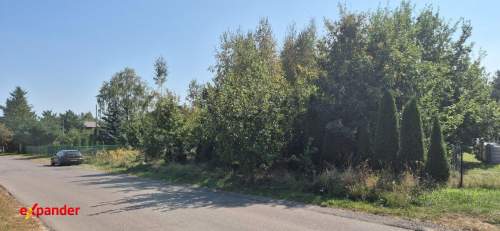 Szeroka działka budowlana - 30m na Mirowie