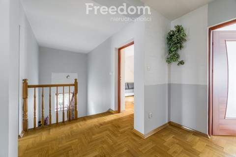 Dom 214m w Halinowie na sprzedaż