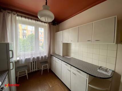 3 pokoje, 1 piętro z balkonem