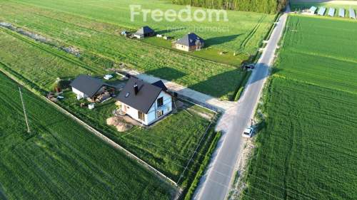 Urokliwa działka przy lesie 1400m2 Sobakówek z WZ