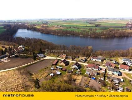 Połowa domu po remoncie dodatkowa działka 400m2
