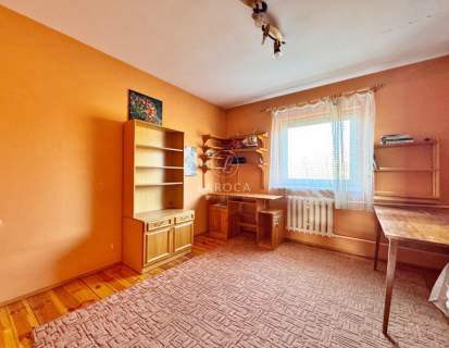  Na sprzedaż 3 pokoje, balkon, blisko UMK.