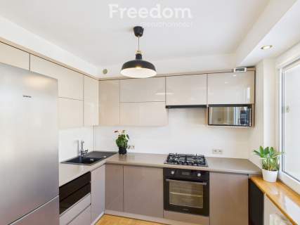 Komfortowe 49 m2, balkon, klimatyzacja