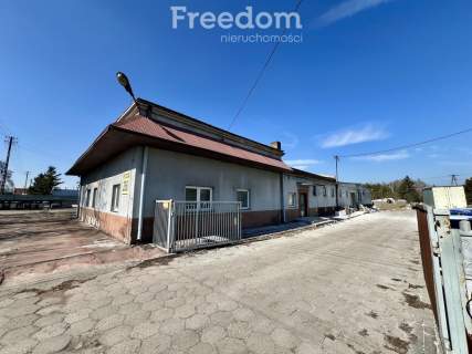 Lokal usługowy przy trasie S8 Czechy 266B