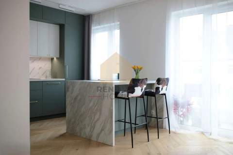 Smolec 91,76 m2 antresola Parking