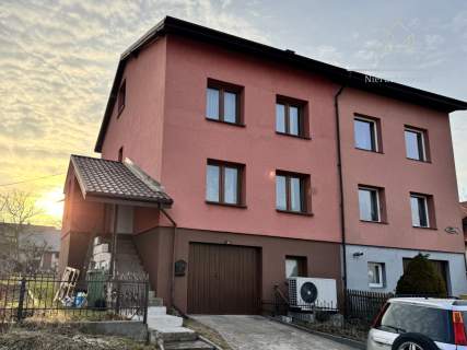 Bliźniak 140 m garaż ogródek Różyny