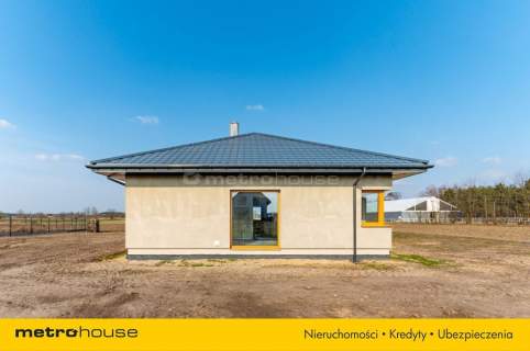 Dom w pięknej cichej okolicy - przyłącza w cenie 
