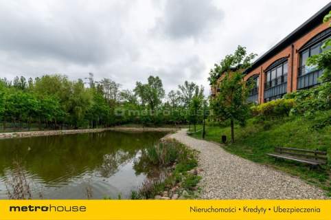 Nowoczesny loft z tarasem i balkonem garaż w cenie