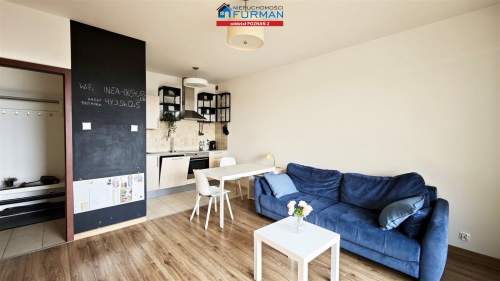 2 pokoje 43,5 m2, budynek z basenem Pelikan,Rataje